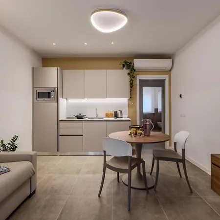 Lumia Living Limone Апарт-отель