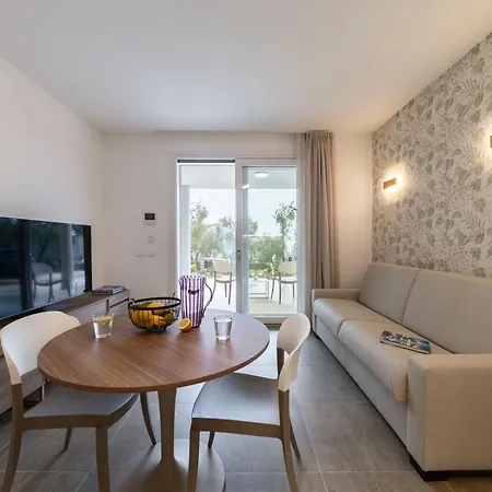 Lumia Living Limone 4*